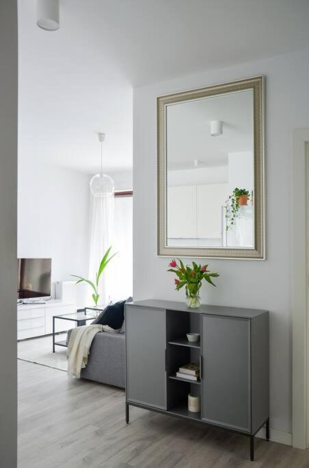 Platinum Jaglana Apartment - Wyspa Spichrzow 그단스크 외부 사진